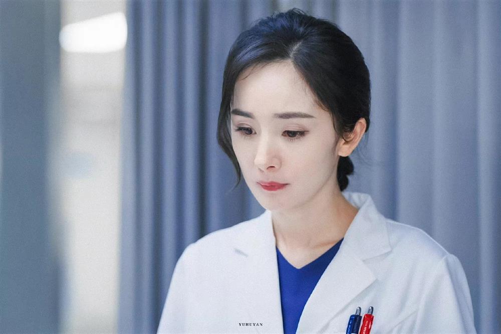 Triệu Lệ Dĩnh - Dương Mịch đọ diễn xuất trong phim chiếu đài-6