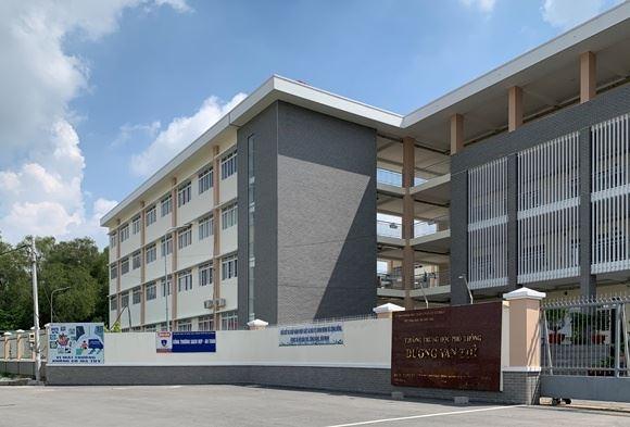 Xôn xao trường học không cho học sinh đồng tính ngồi chung bàn-2