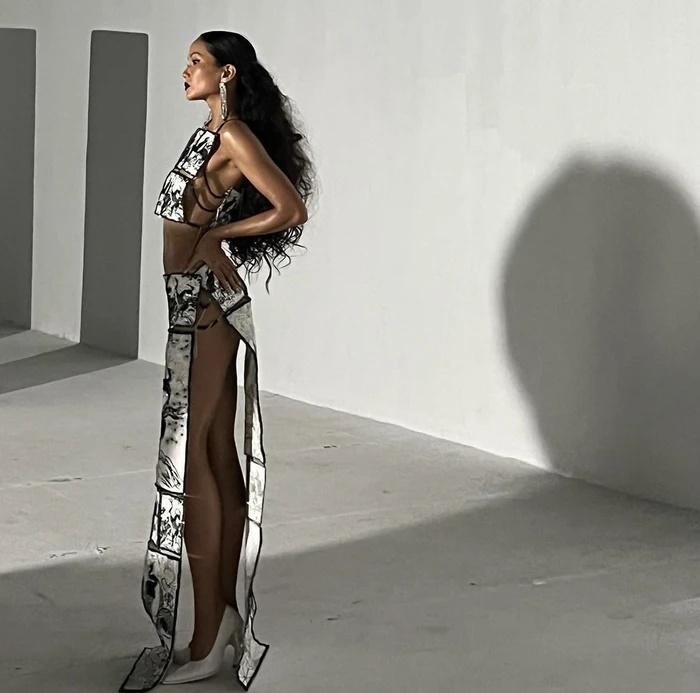 HHen Niê gây thót tim với khoảnh khắc phô trọn đường cong-3