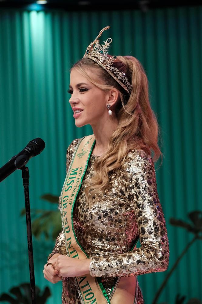 Một người đẹp top 5 Miss Grand 2022 bị khui copy chất xám-8