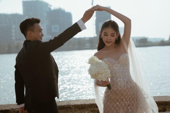 Đám hỏi Lê Âu Ngân Anh: Áo dài độc, xe rước dâu cực chiến-7