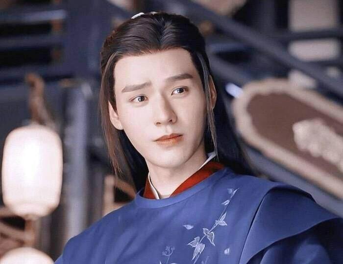 Rộ tin Thành Nghị mất cơ hội tái hợp Dương Tử vì thua kém Cung Tuấn-2