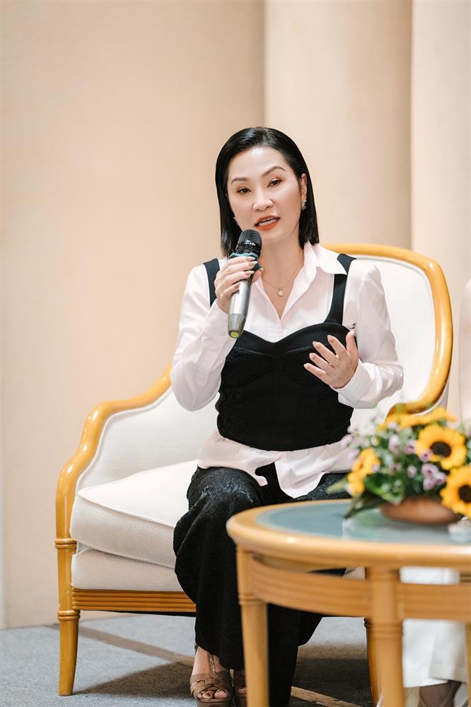 Bị hỏi thằng về mâu thuẫn với ngọc nữ bolero, danh ca Như Quỳnh nói gì?-5