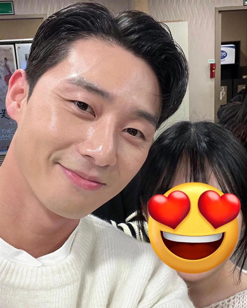 Han So Hee - Park Seo Joon gây ấn tượng tại tiệc đóng máy-5