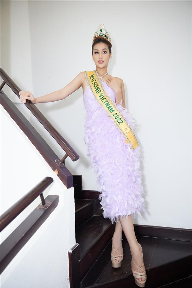 Thiên Ân bị đào lại thời làm MC giả trân, điệu chảy nước-5