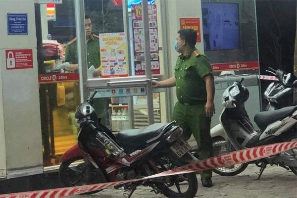 Vụ thi thể trong nhà vệ sinh Circle K: Cảnh sát trích xuất camera-2