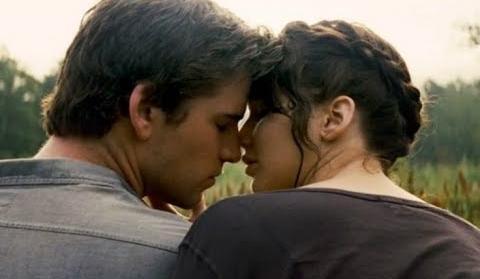 Loạt bom tấn có cảnh hôn dở tệ: Chạng vạng suýt ăn trứng ngỗng-5