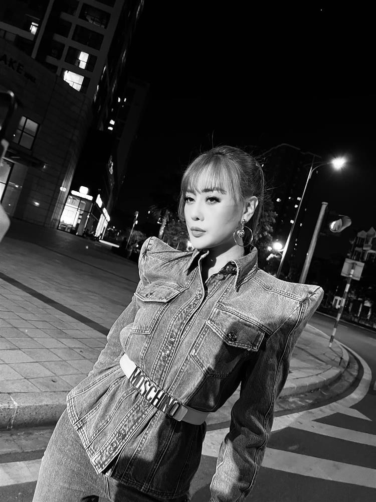 Phương Oanh 1 kiểu áo 2 số phận nhờ giảm cân-7