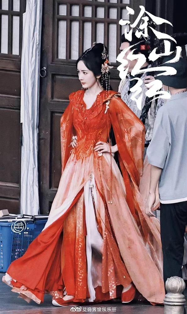 Dàn mỹ nhân đụng tạo hình: Dương Tử - Bạch Lộc bị chê thiếu khí chất-1