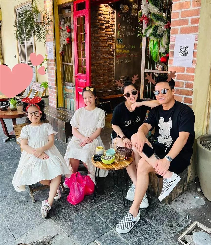 Hồng Đăng cảm ơn vợ không buông tay sau 14 năm kết hôn-5