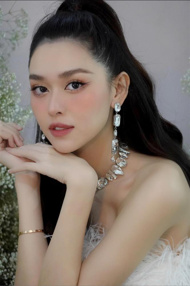 Tiểu Vy - Thiên Ân - Tường San: Toàn face đỉnh, ai hơn ai?-9