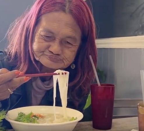 Thúy Nga giật mình khi gặp lại Kim Ngân nhuộm tóc, làm móng-8