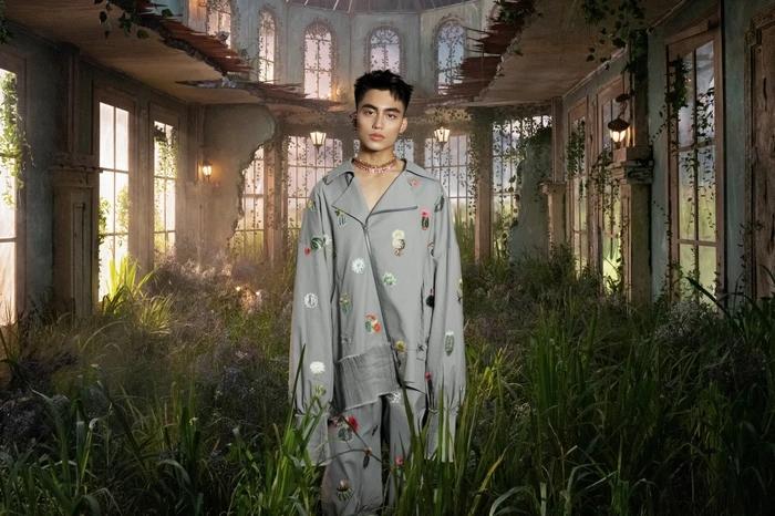 Bị soi phong cách giống hệt nhau, MONO có ăn đứt Jungkook (BTS)?-7