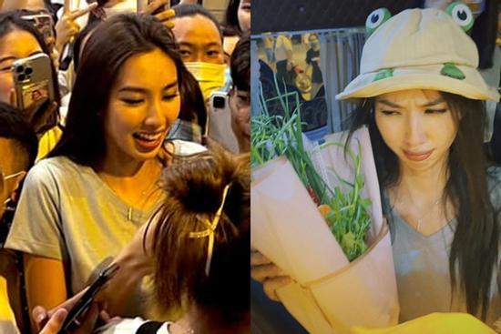 Hết hồn cảnh Thùy Tiên được tặng bó rau ngày về Việt Nam
