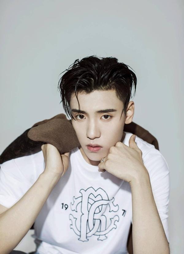 Nữ thần U50 khiến sao nam kém 17 tuổi luống cuống vì quay đi quay lại cảnh hôn-8