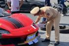 Tài xế siêu xe Ferrari đâm chết người đã ra đầu thú