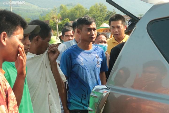 Thi thể nữ sinh từ Hàn Quốc về nhà trong tiếng khóc xé lòng-5