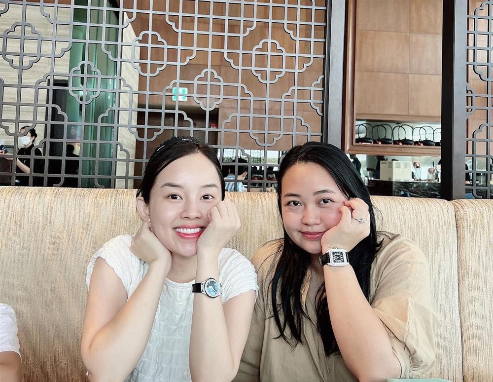 Ly Kute khoe đẹp mặn mà ngày em gái lấy chồng ngoại quốc-3