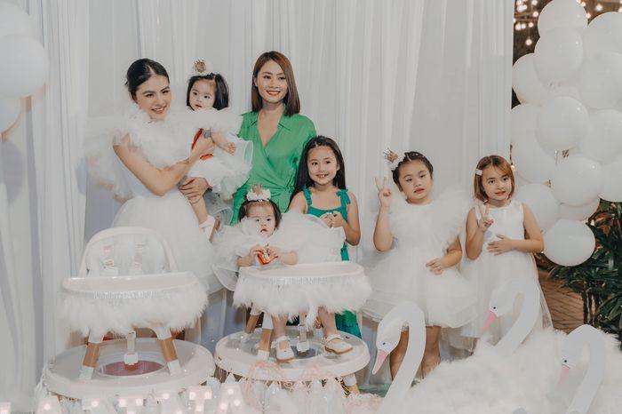 Kiều Minh Tuấn một mình một kiểu khi đến tiệc có dresscode-10