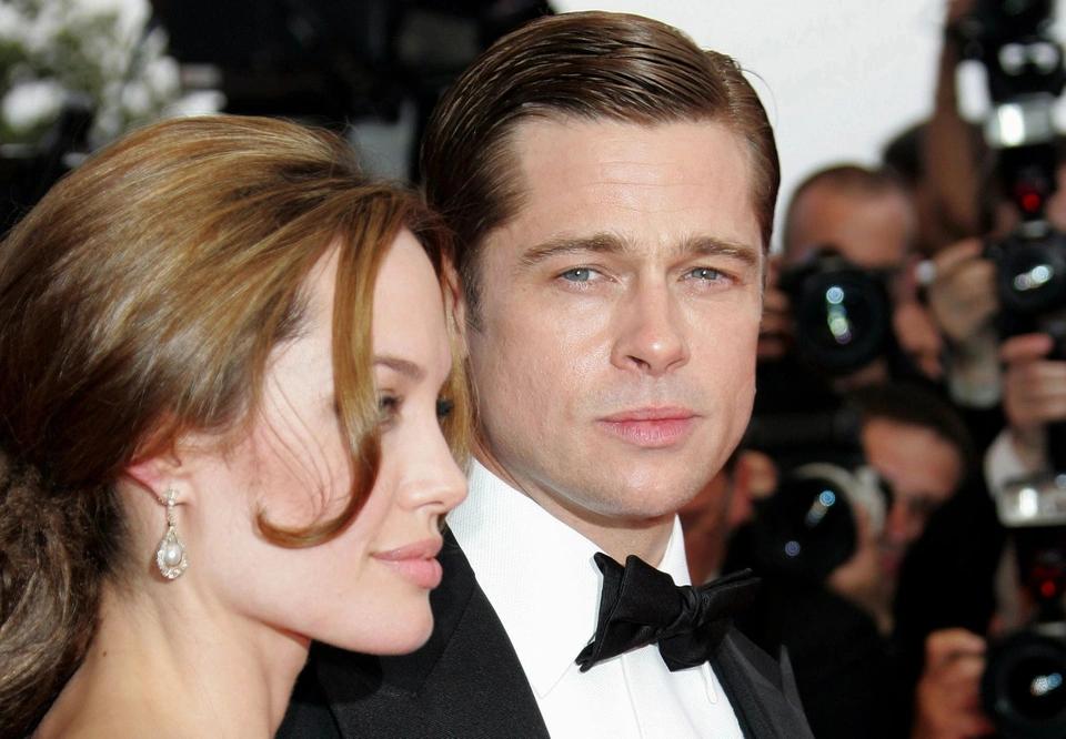 Ý nghĩa đằng sau những hình xăm bí ẩn của Angelina Jolie  Báo Dân trí