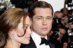 Brad Pitt ôm vợ cũ của tài tử ‘Nhật Ký Ma Cà Rồng’-10