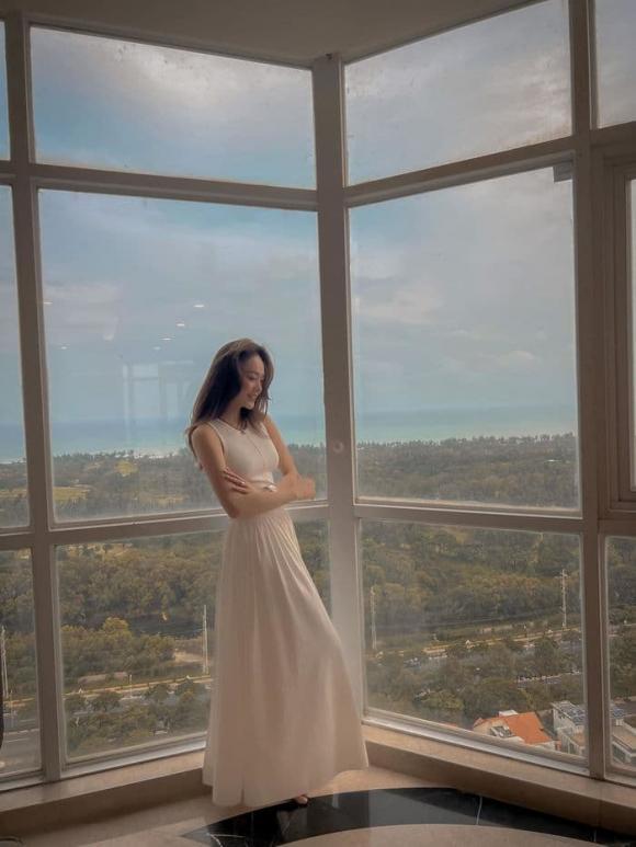 Hậu kết hôn, Minh Hằng khoe ảnh penthouse mới view sang xịn-2