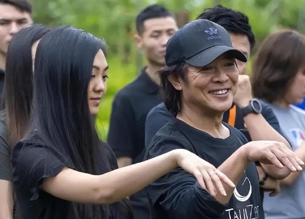 Lý Liên Kiệt xuất hiện sau tin bệnh nặng-2