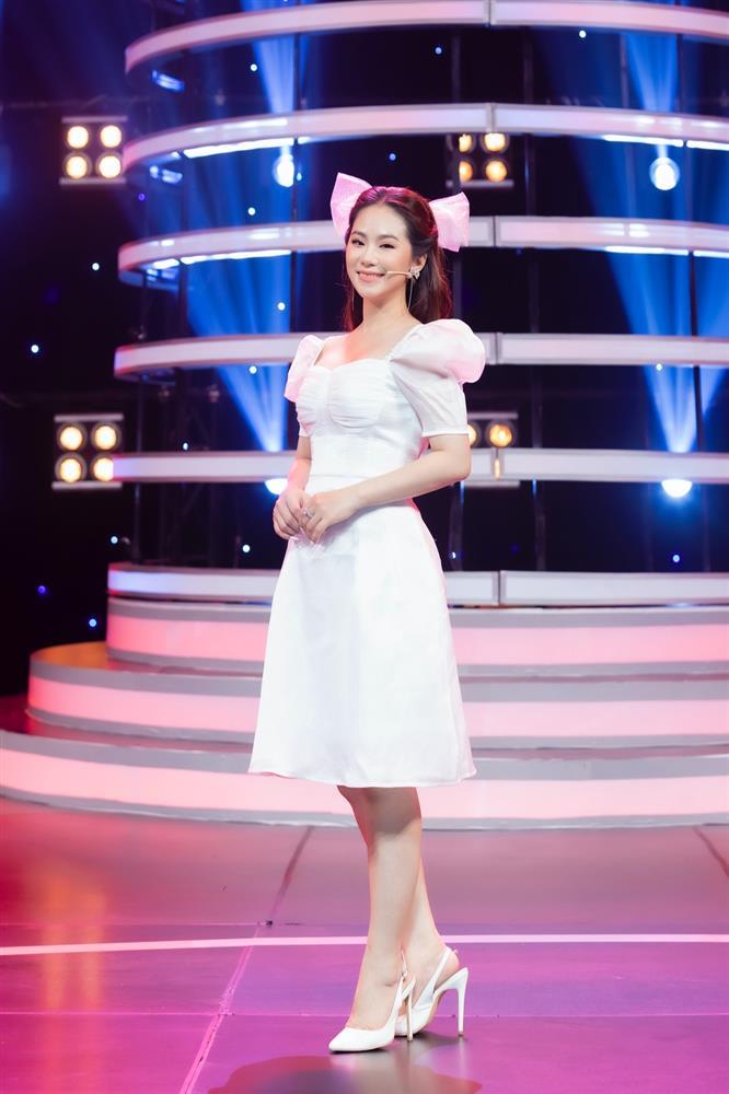 Hoà Minzy thông đồng với trợ lý để được hát nhạc Lương Bích Hữu-1