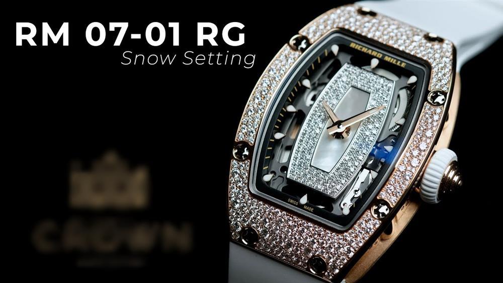 Đỗ Mỹ Linh sắm đồng hồ 7 tỷ sau khi làm dâu Bầu Hiển?-3