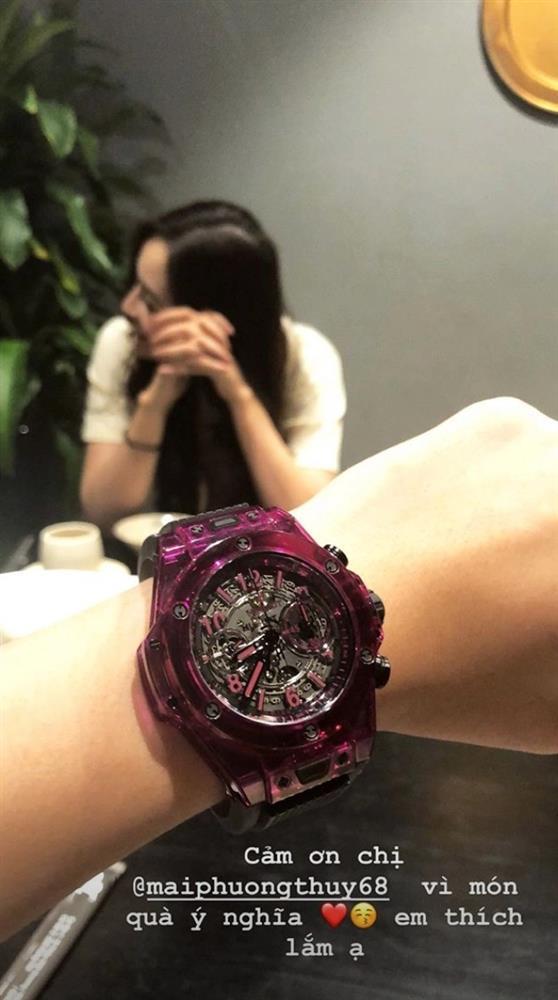 Đỗ Mỹ Linh sắm đồng hồ 7 tỷ sau khi làm dâu Bầu Hiển?-7