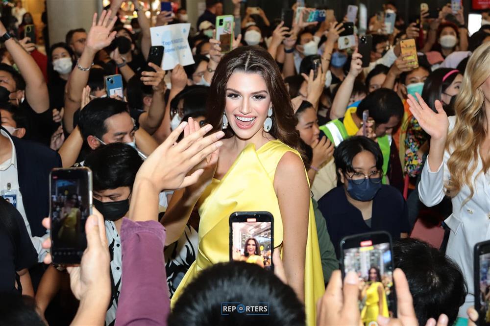 Miss Grand 2022 đụng dáng Thùy Tiên, ai sang hơn?-8