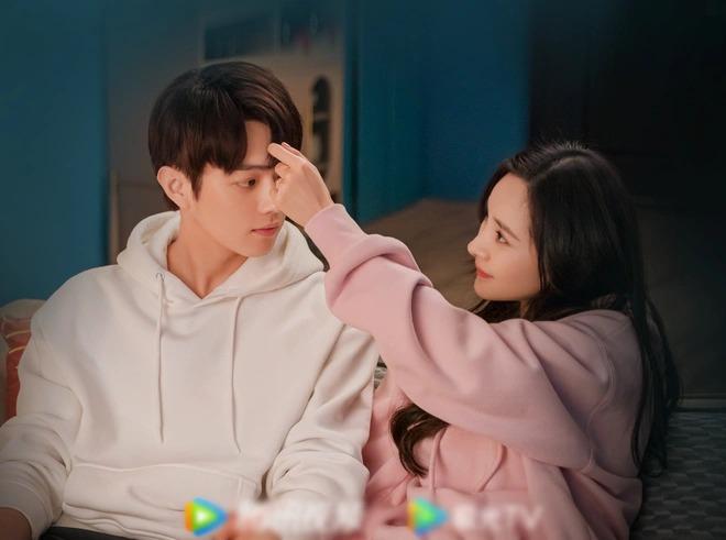 Ngô Lỗi - Hứa Khải và hội mỹ nam lái máy bay khiến fan mê mẩn-4