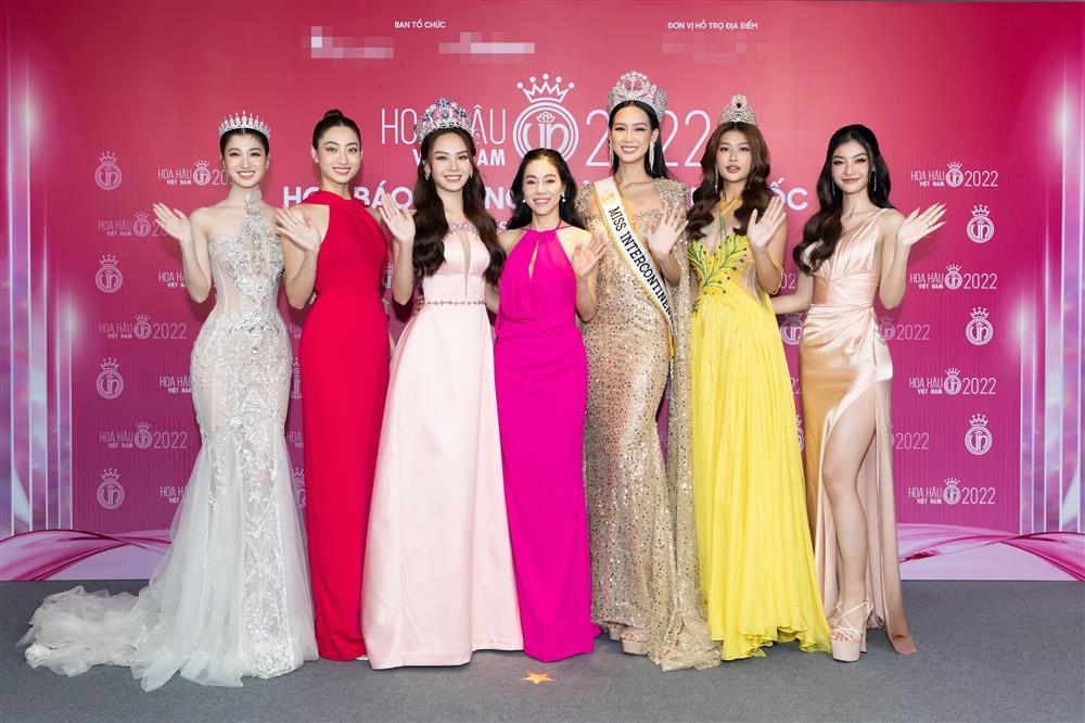 Nhan sắc Thiên Ân gánh còng lưng chiếc vương miện-7