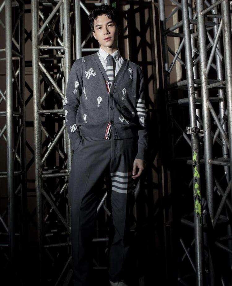 Mỹ nam Vbiz mix đồ mùa thu: chàng lịch lãm, người cực ngầu-2