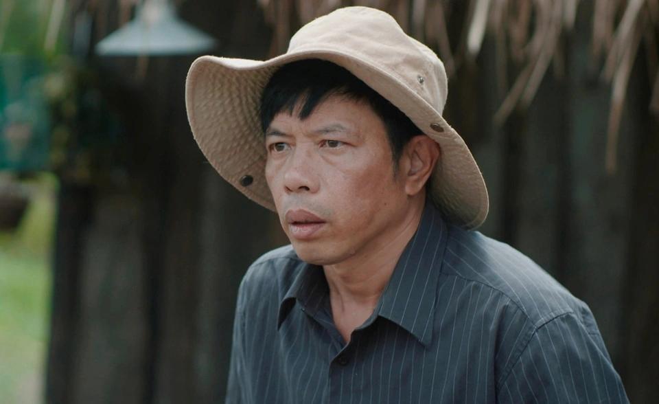 Chi tiết gây tranh cãi trong phim Mẹ Rơm-1