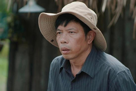 Chi tiết gây tranh cãi trong phim 'Mẹ Rơm'