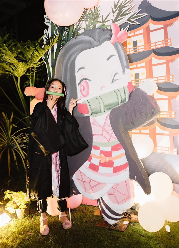 Mối quan hệ Hà Kiều Anh và con riêng của chồng-3