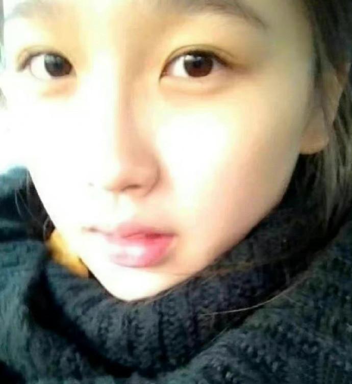 Đọ sắc Ngu Thư Hân, Triệu Lộ Tư và Bạch Lộc thời đi học-4