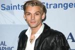 Hiện trường nơi Aaron Carter qua đời-3