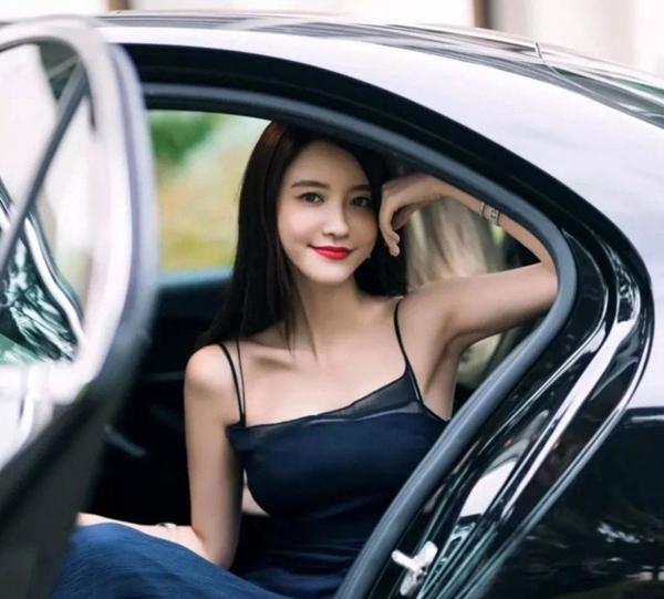 Sau bê bối ngoại tình, tình cũ cựu chủ tịch Taobao vẫn mặc đẹp miễn chê-2