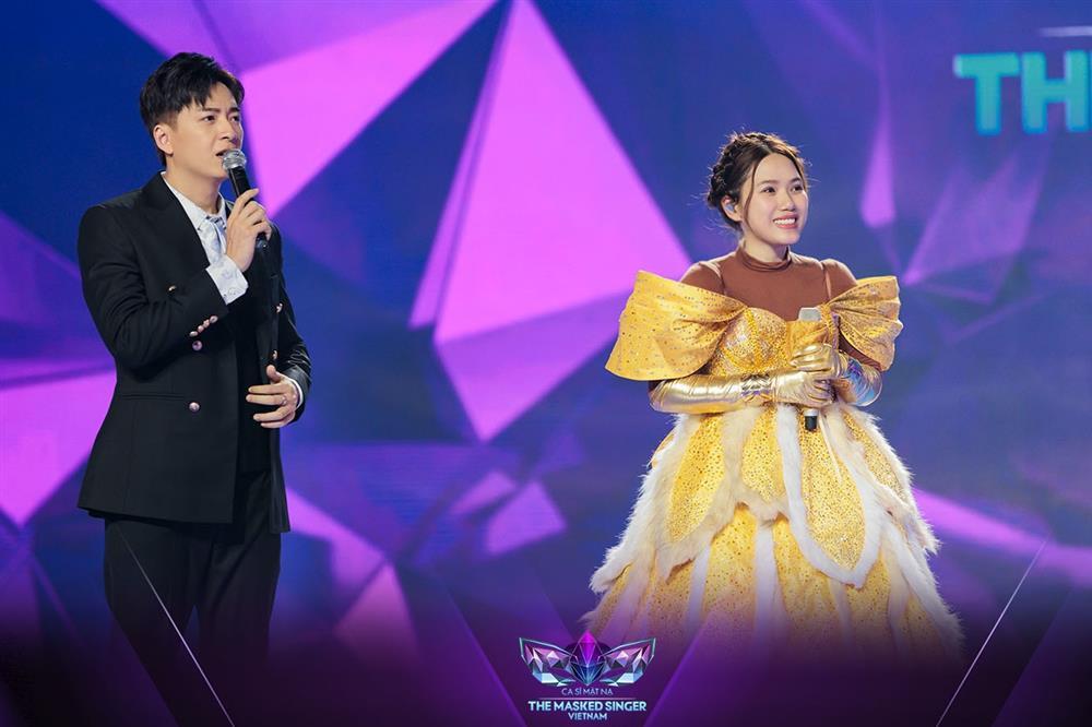 Chung kết Ca Sĩ Mặt Nạ: Bậc thầy bẻ giọng Tí Nâu chính là Thùy Chi-8