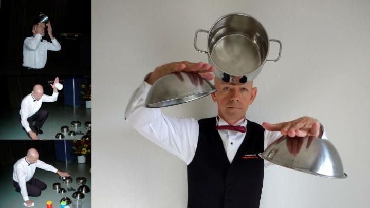 Bí ẩn người đàn ông hút mọi đồ vật lên người chỉ bằng suy nghĩ-1