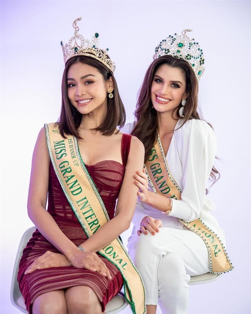 Miss Universe Thailand 2022 khẳng định đẳng cấp khi đụng váy Engfa-1