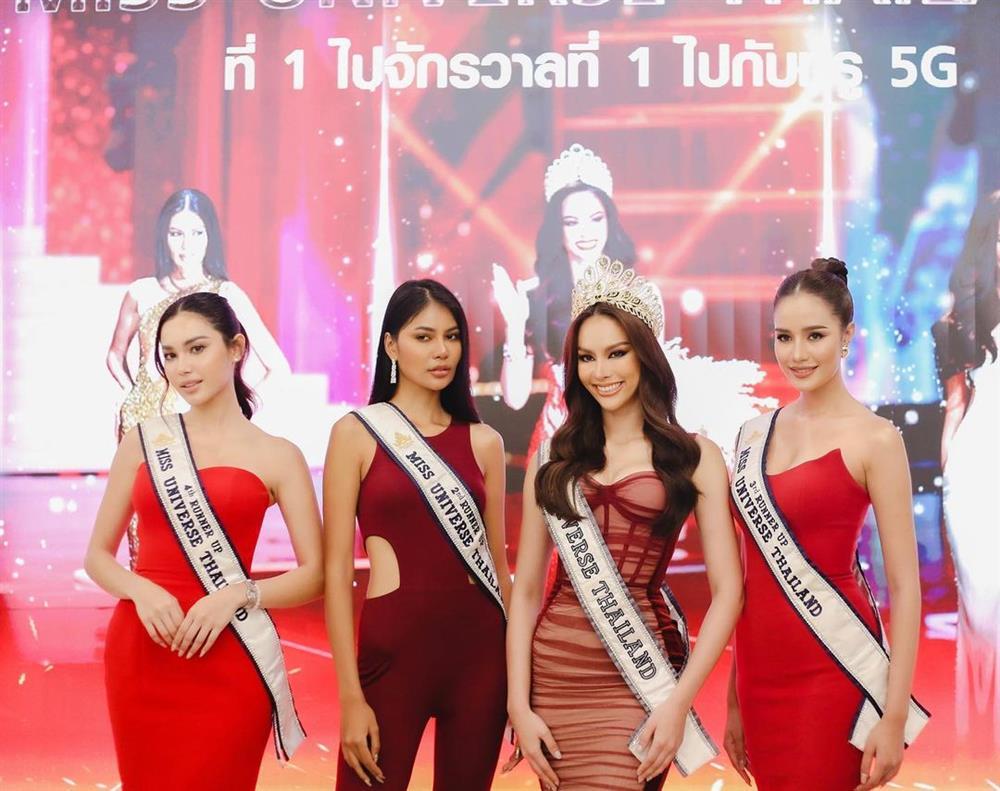 Miss Universe Thailand 2022 khẳng định đẳng cấp khi đụng váy Engfa-13