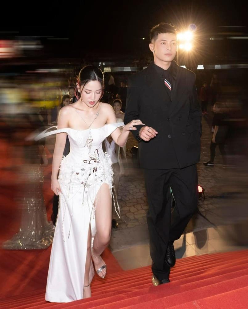 Nhan sắc Puka tàn tạ, có app rồi vẫn chẳng khá hơn-15