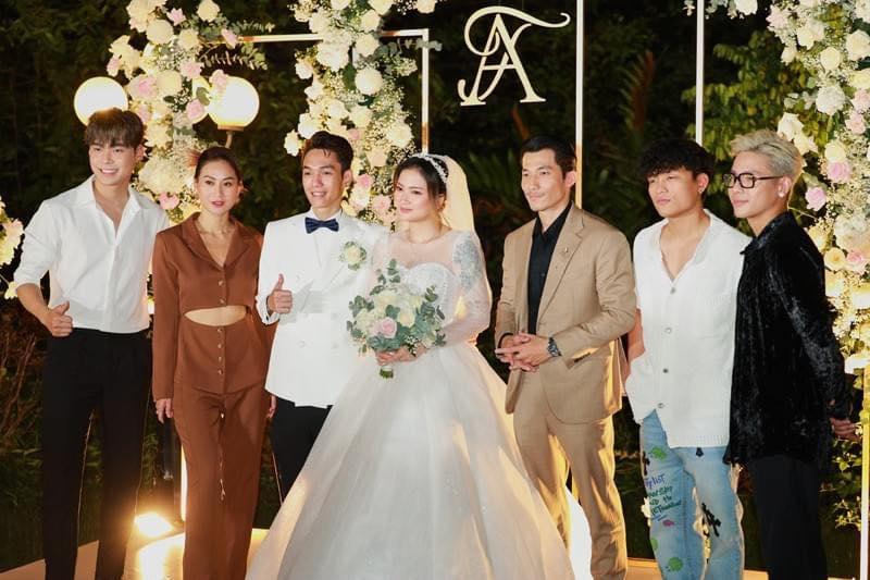 Quẩy đám cưới Masew, Liên Bỉnh Phát - Trọng Hiếu lộ body 6 múi-3