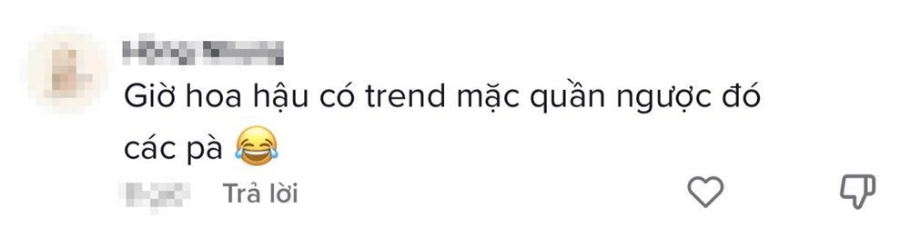 Hoa hậu Đỗ Thị Hà mặc ngược váy ra sân golf-4