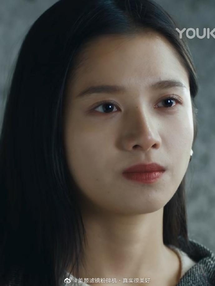 Cặp đôi được khen vì chịu để lộ mụn, không cần cà mặt khi lên phim-2