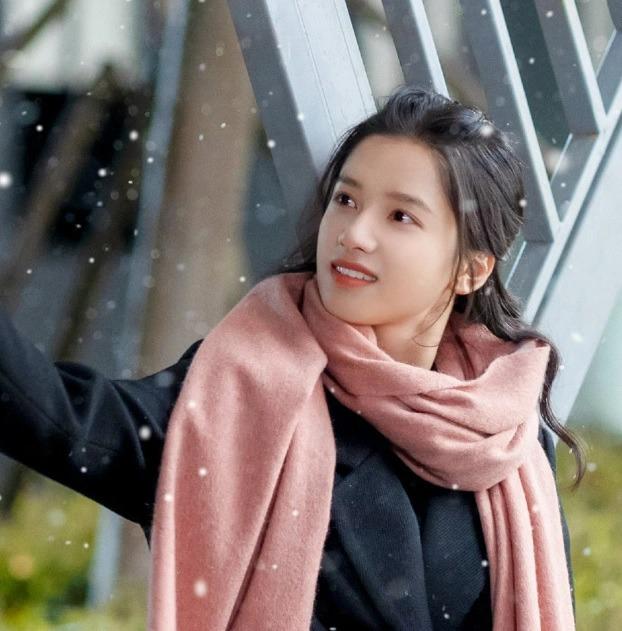 Cặp đôi được khen vì chịu để lộ mụn, không cần cà mặt khi lên phim-8