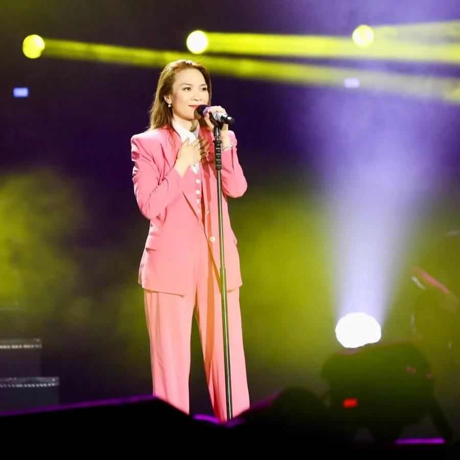 Mỹ Tâm thăng hạng thời trang sau thời gian bị chê sến sẩm-7